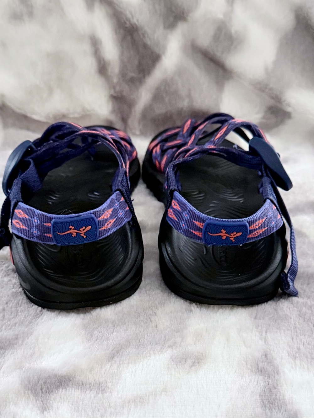 💕Chaco Women's Sandals Blue with Pink Accent Straps - Picture 4 of 6